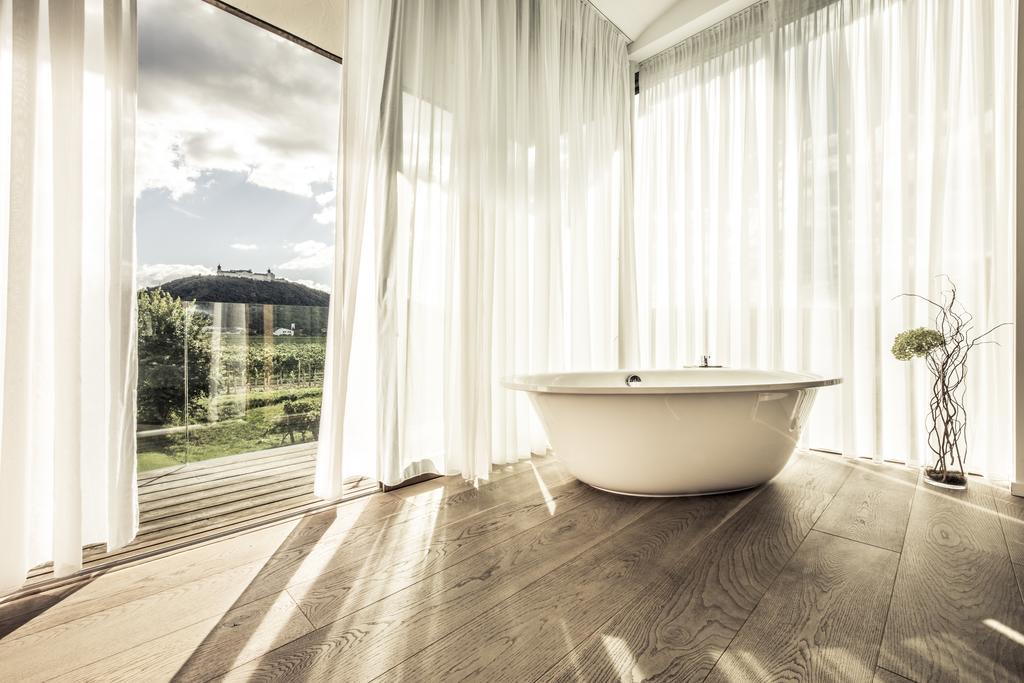 Malat Weingut Und Hotel Furth bei Gottweig Esterno foto