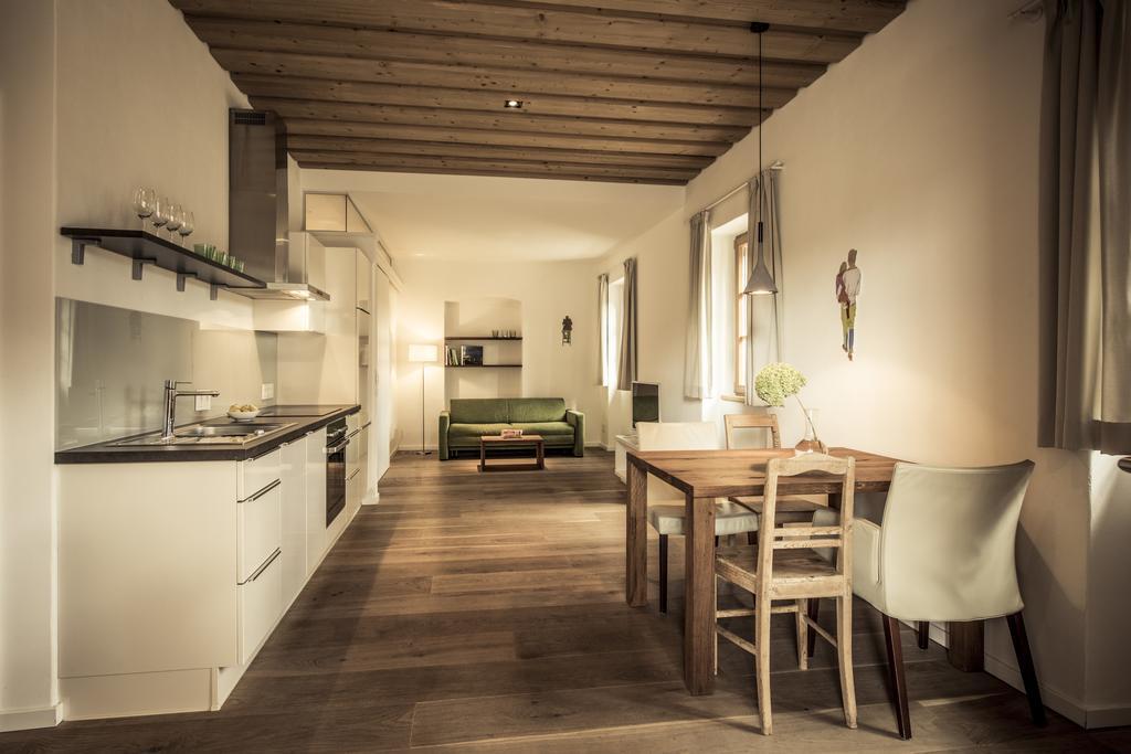 Malat Weingut Und Hotel Furth bei Gottweig Esterno foto